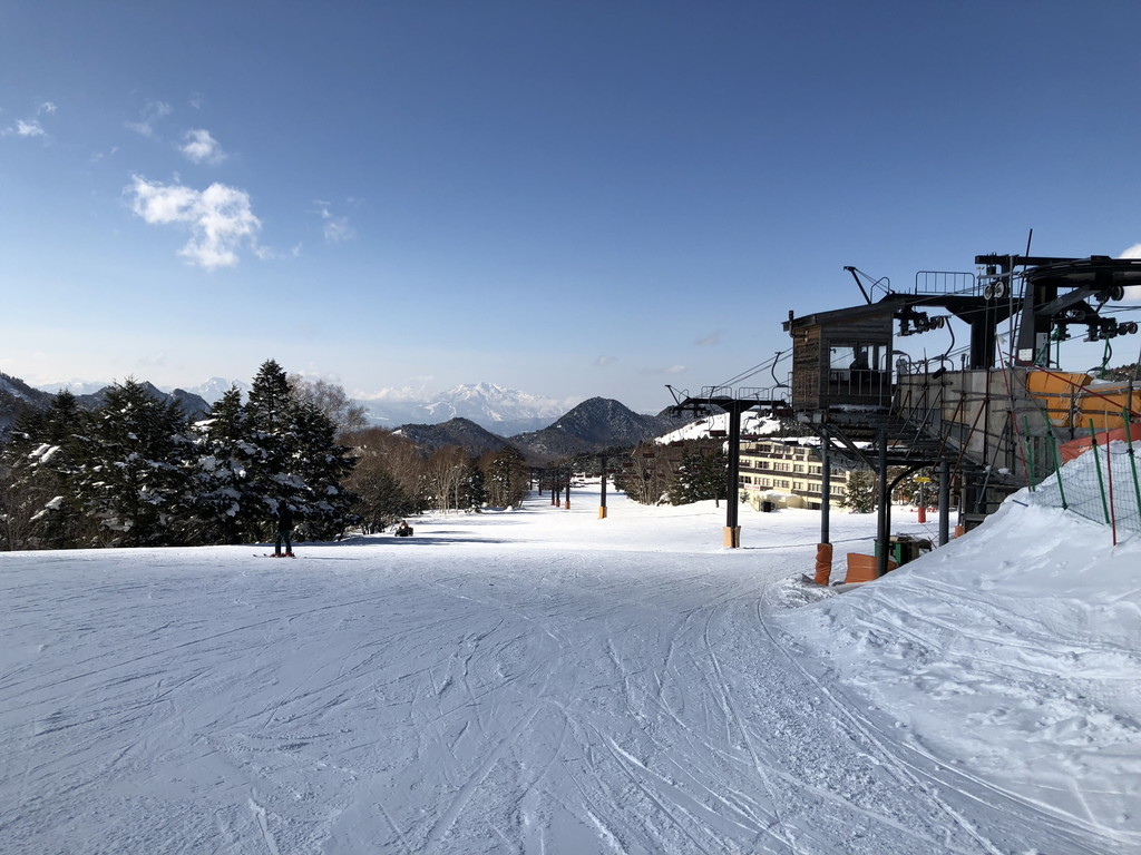 横手山の景色