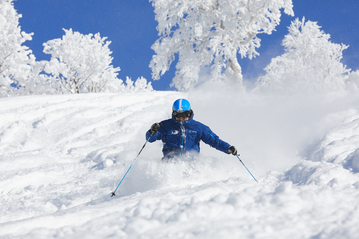 Skiers on the slopes of Kiroro