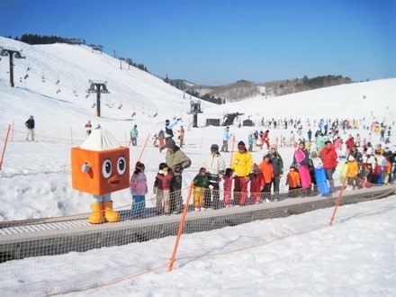 Snow escalator