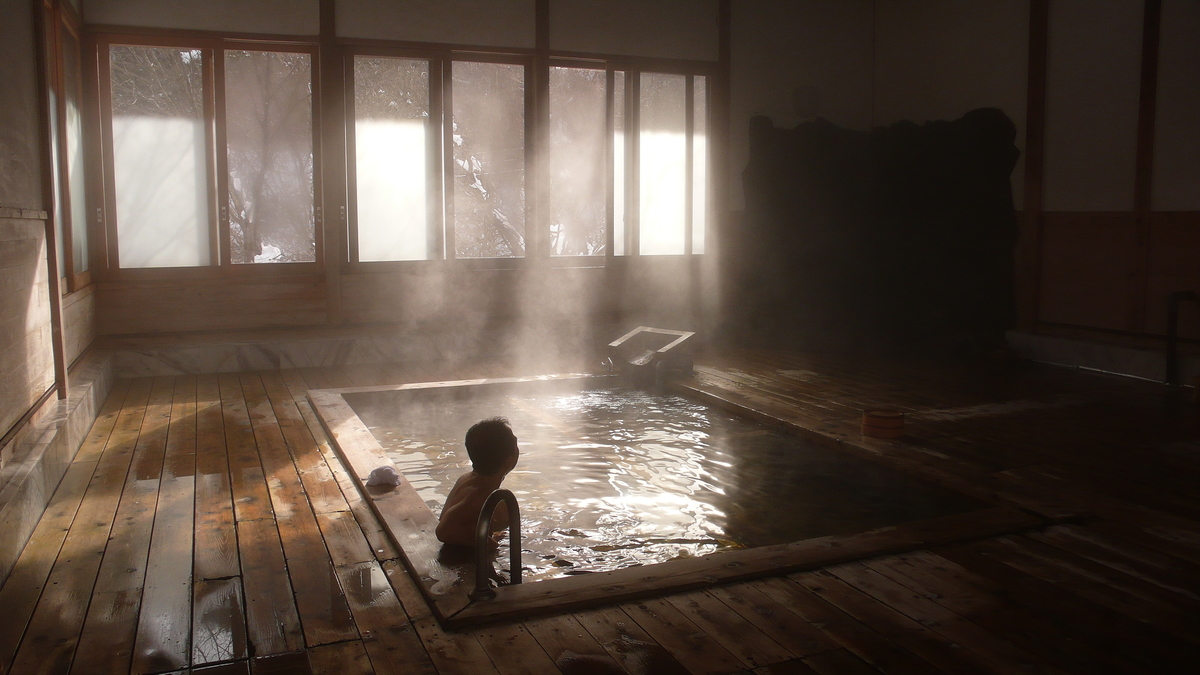 Indoor bath of a secluded onsen