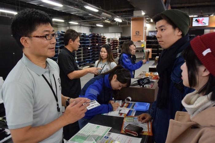 Our staffers listening to the rental goods explanation